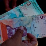 Venezuela cuts 5 zeros from its currency to fight against hyper inflation